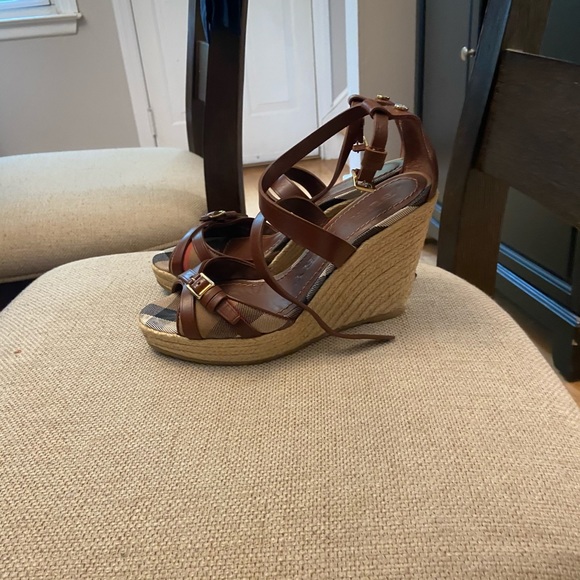 Burberry Wedges - Picture 5 of 5